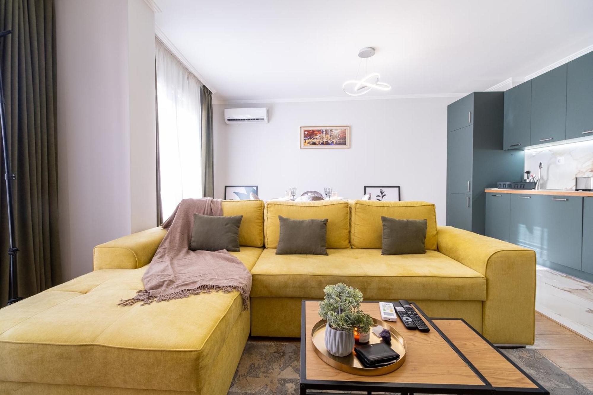 Modern & Elegant City Center Apartments Пловдив Экстерьер фото