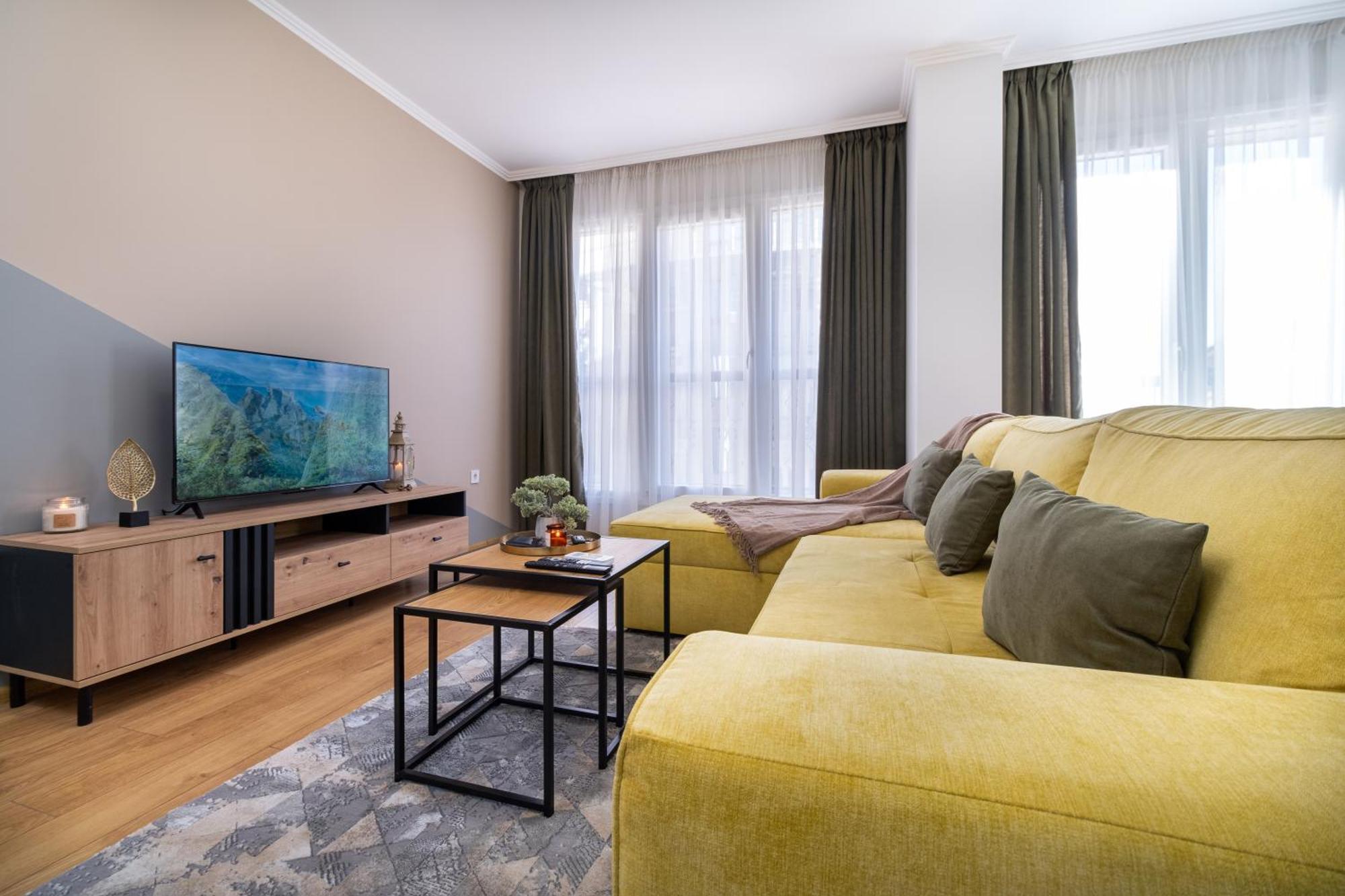 Modern & Elegant City Center Apartments Пловдив Экстерьер фото