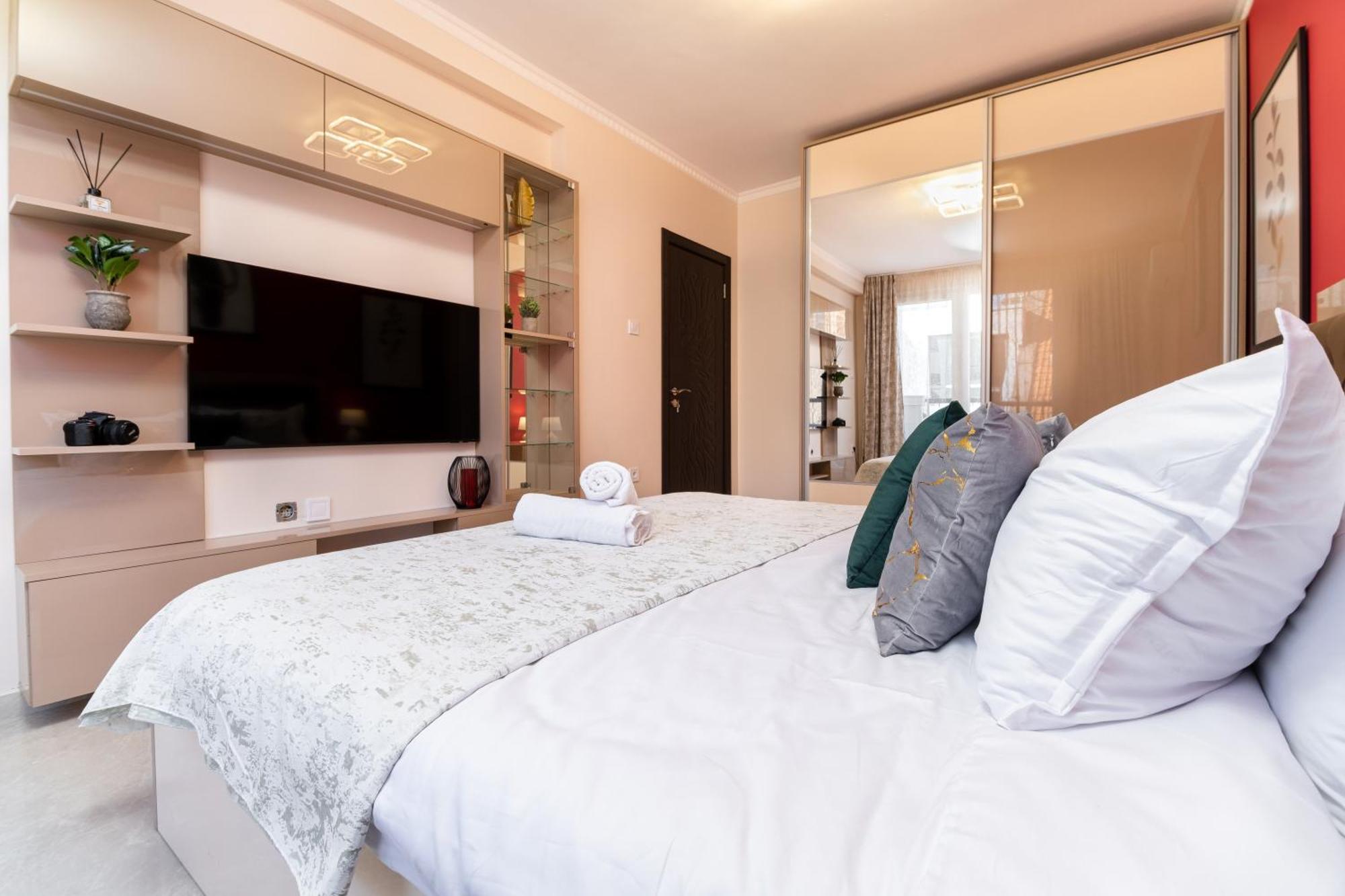Modern & Elegant City Center Apartments Пловдив Экстерьер фото